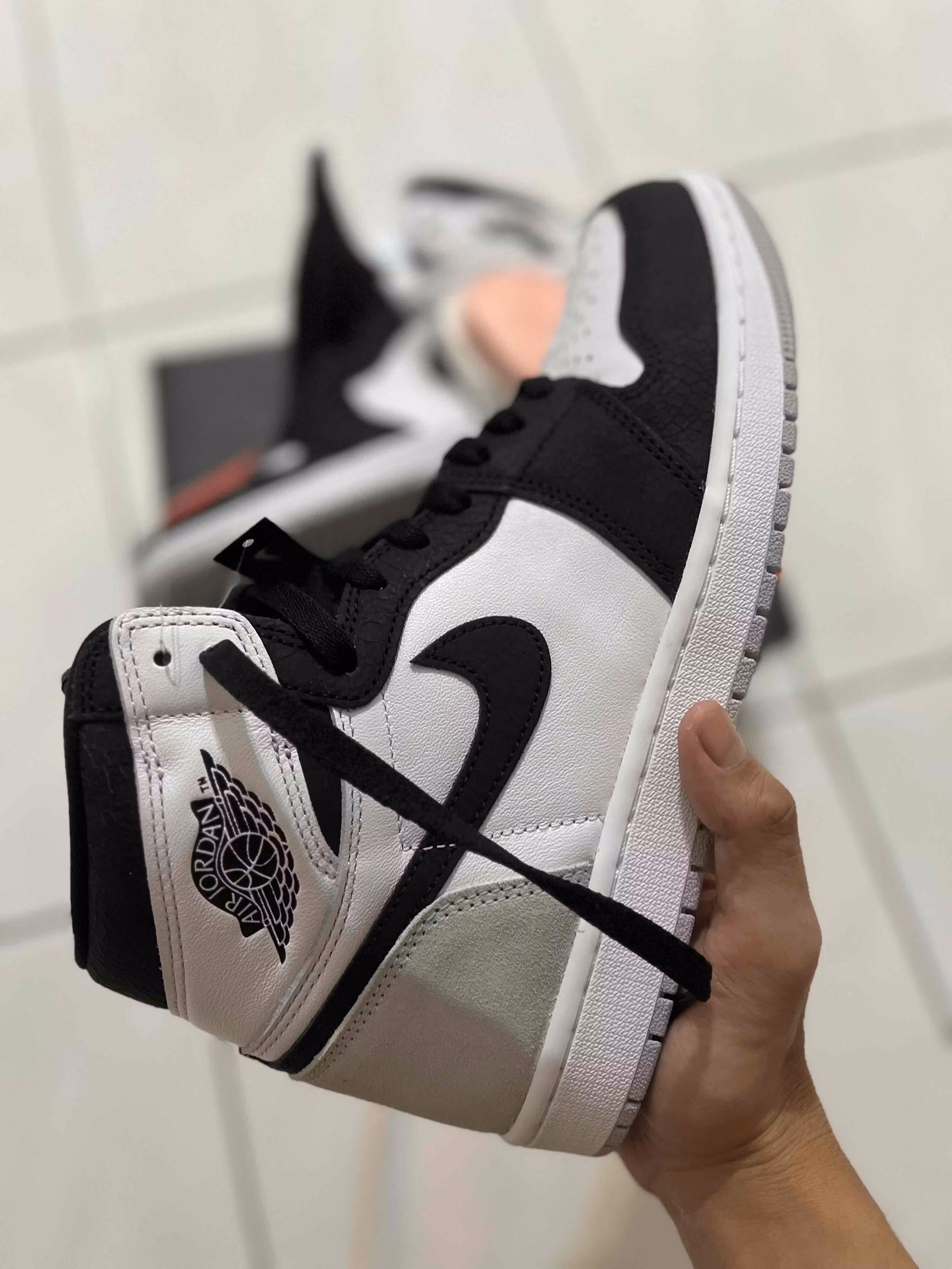 Air Jordan 1 Retro High OG 'Stage Haze' 555088-108 Air Jordan 1 Retro High OG 'Stage Haze' 555088-108